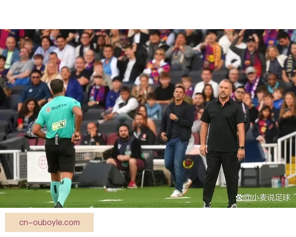 弗里克赛后赴裁判室与主裁沟通