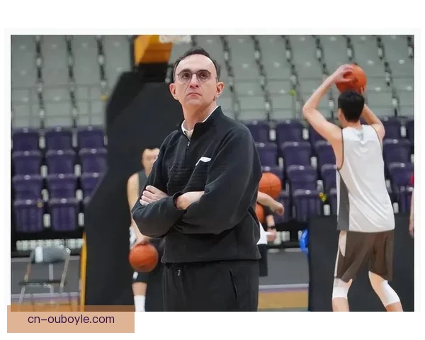 乌戈执教带队连胜 用人调整巧妙及时